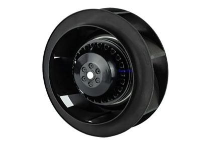 استكشف التطبيقات المبتكرة لمراوح محورية EC في العديد من الصناعات